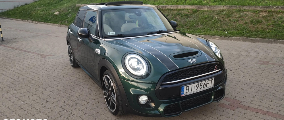 MINI Cooper S cena 95600 przebieg: 52700, rok produkcji 2019 z Białystok małe 352